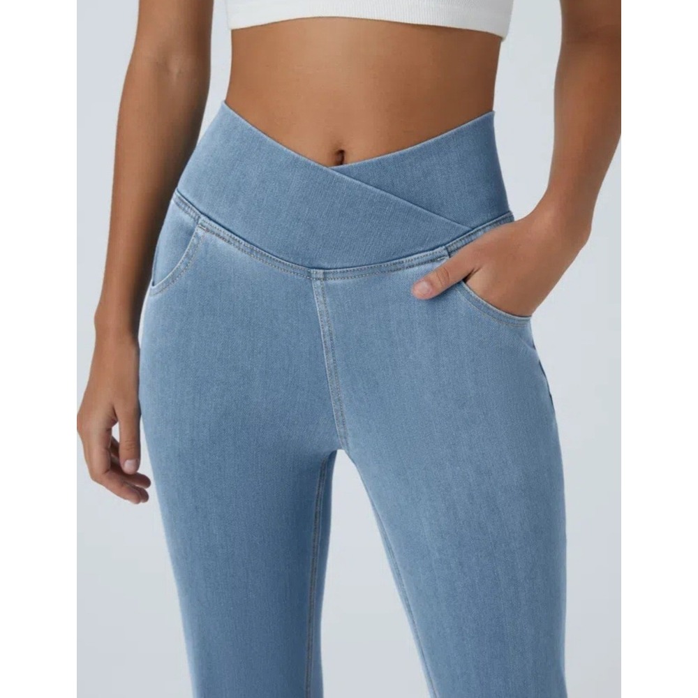 Halara Flex High Waisted Crossover Pocket Washed Casual Jeans Medium Petite